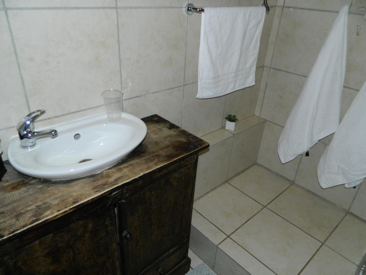 Guest House Gabby Klerksdorp Εξωτερικό φωτογραφία