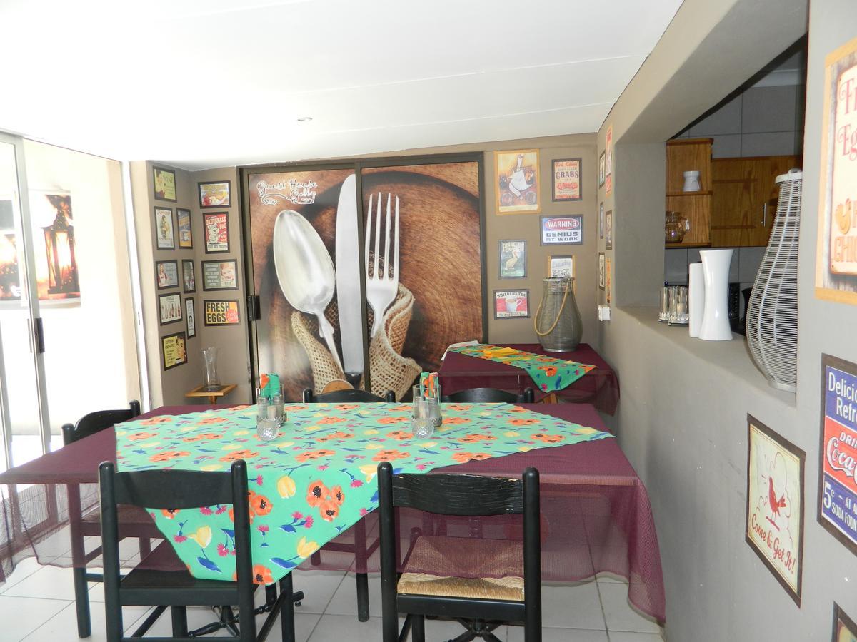 Guest House Gabby Klerksdorp Εξωτερικό φωτογραφία