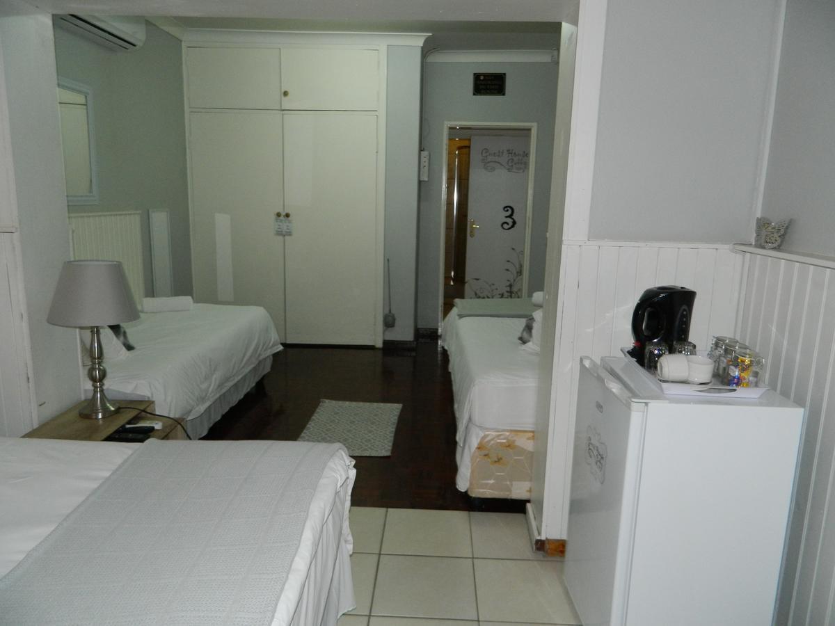 Guest House Gabby Klerksdorp Δωμάτιο φωτογραφία